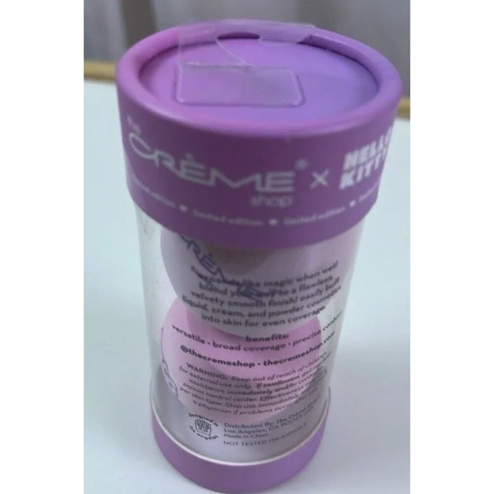 The Crème Shop x Hello Kitty Makeup Sponge Set Of 2 Classic Drop & Edge Cut Pink